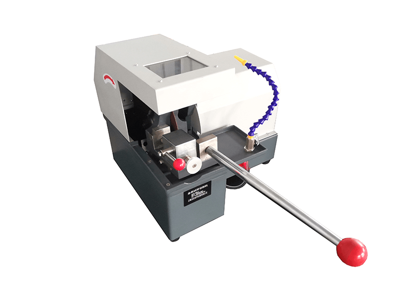 Metallographic cutting machine